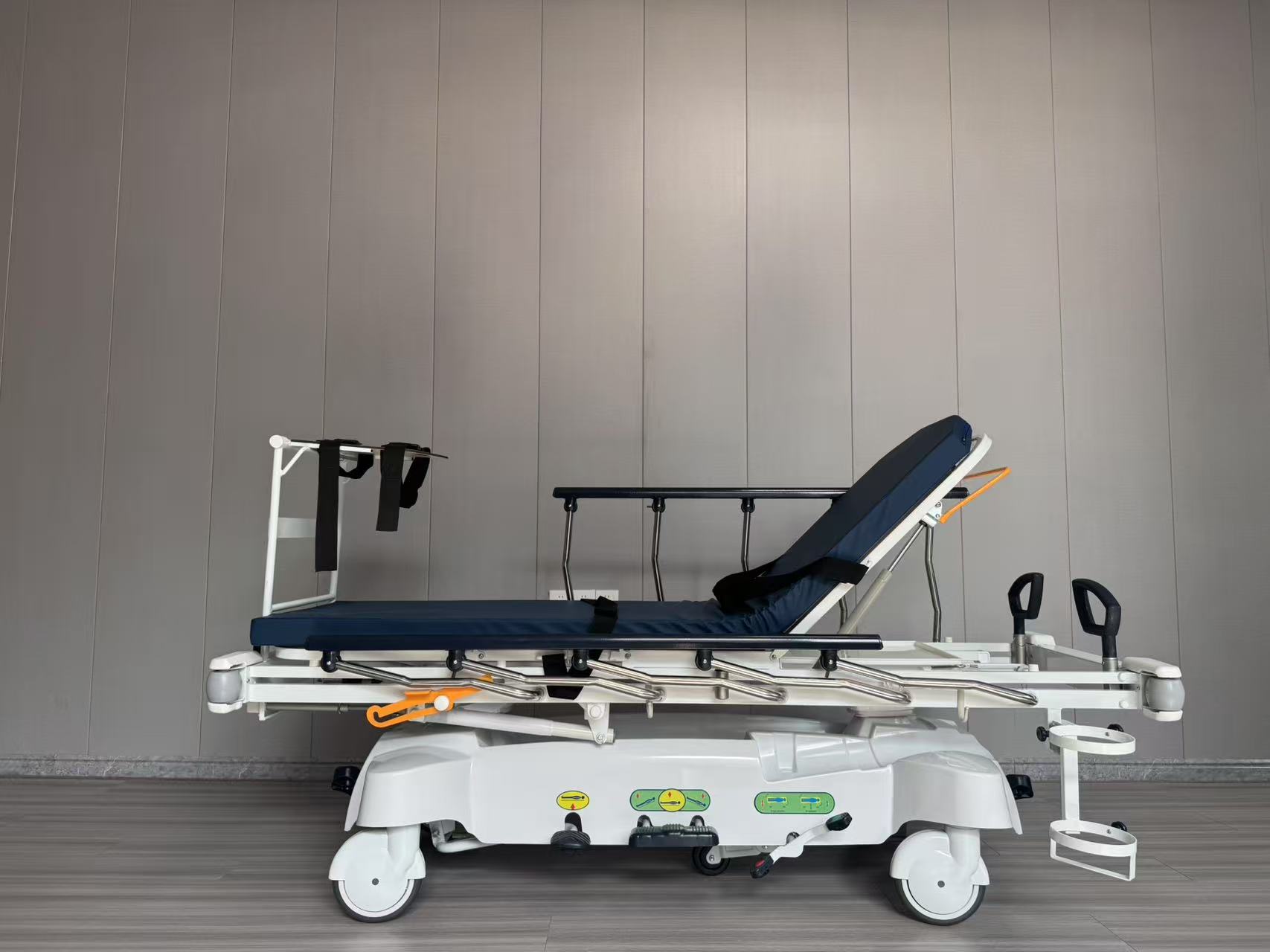 Hydraulic Patient Emergency Stretcher - Image 5